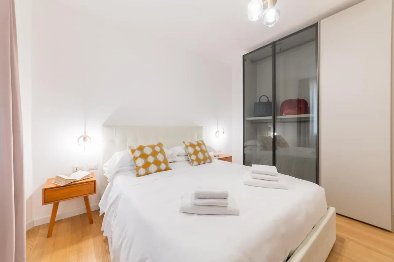 Castalia Apartments & Rooms Duomo Taormine 0*,