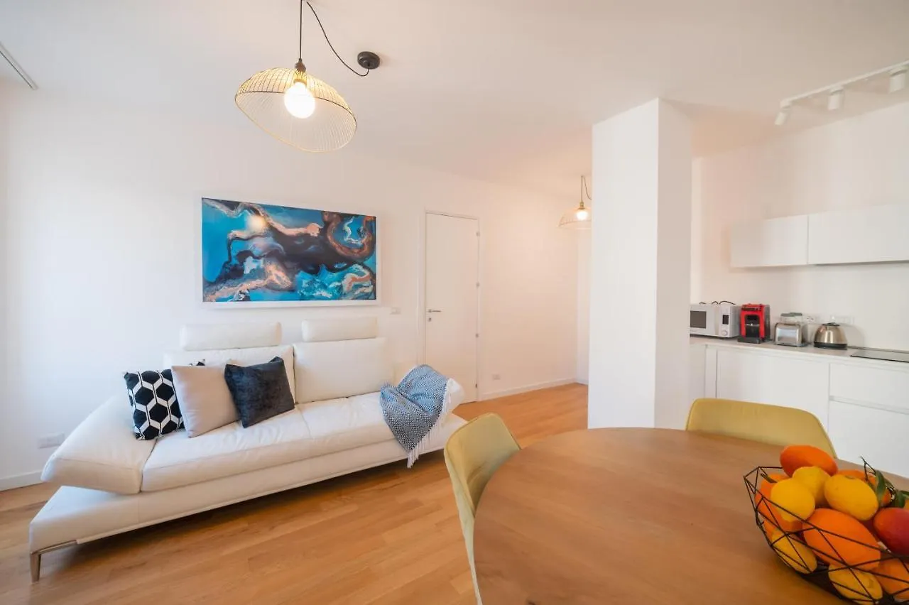 Castalia Apartments & Rooms Duomo Taormine Italie